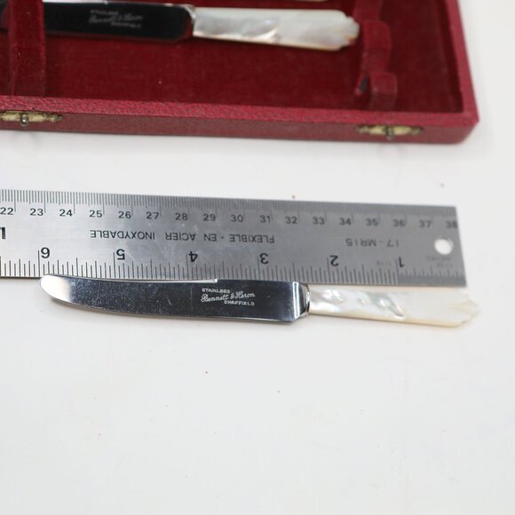 Vintage Bennett & Heron Sheffield Dessert Knives Set of 6 | Mother of Pearl Hand - Picture 7 of 12